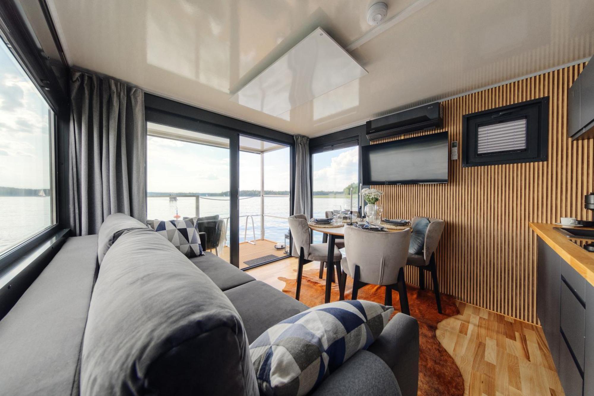 Domek Na Wodzie - Houseboat -Sauna, Taras Na Dachu, Dwie Sypialnie มิโคไวกี ภายนอก รูปภาพ