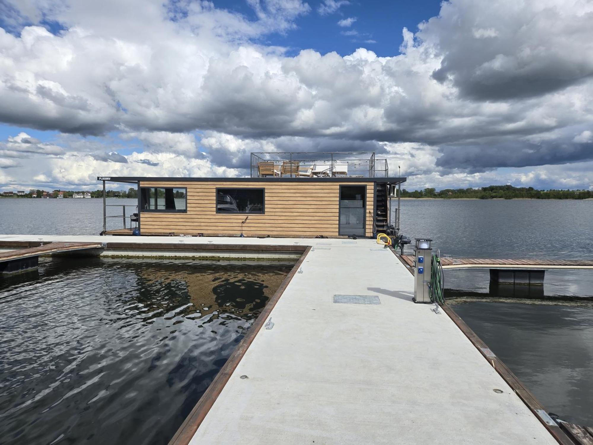 Domek Na Wodzie - Houseboat -Sauna, Taras Na Dachu, Dwie Sypialnie มิโคไวกี ภายนอก รูปภาพ